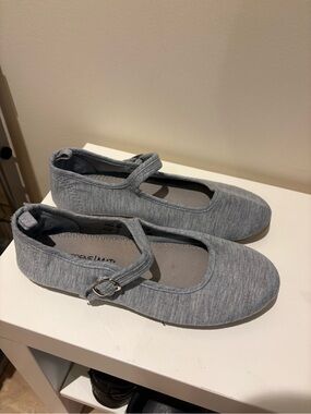 Ardene Grey Shoes
